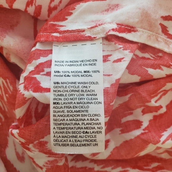 Chico's Size 1 100% Modal Ikat Fringe Tie Blouse - Picture 4 of 7